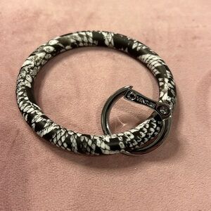 Oventure key chain (new)